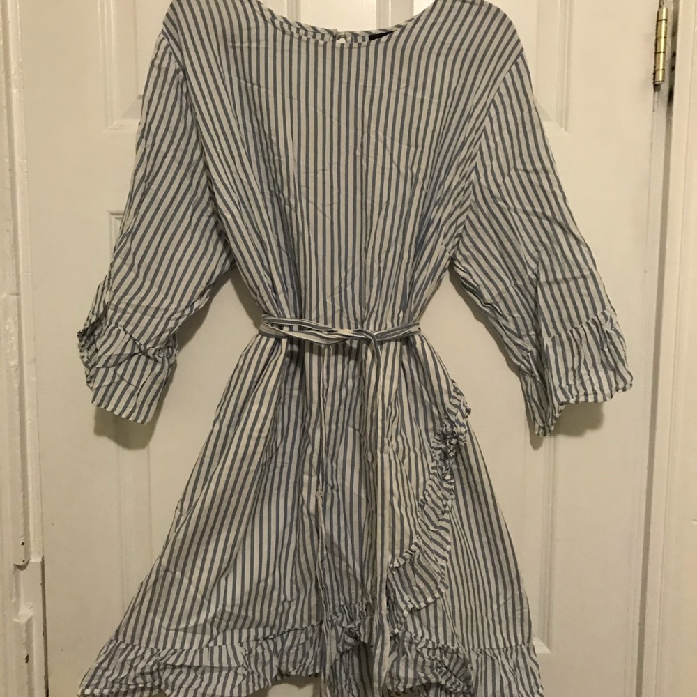 Long sleeve ruffle dress
